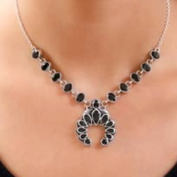 Artisan Crafted Elite Rare Shungite Squash Blossom Naja Necklace 18 In 925 SS - Picture 2 of 7